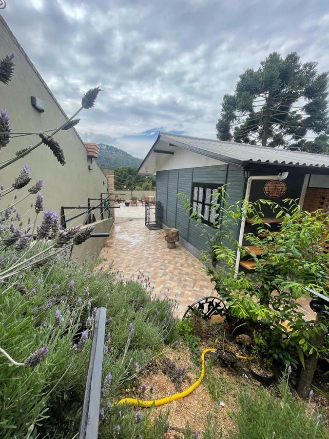 Casa nas Montanhas Campos do Jordão Exterior foto