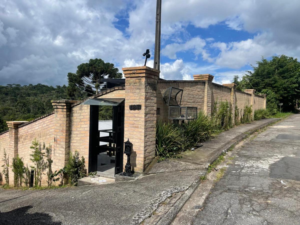Casa nas Montanhas Campos do Jordão Exterior foto